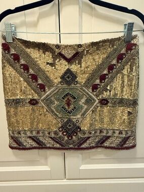 Alice + Olivia gold sequin and beaded mini skirt Size 2
